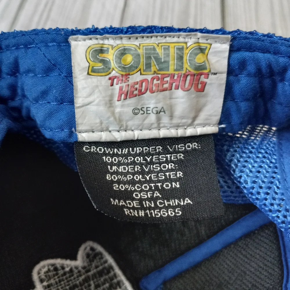 Bioworld Sonic The Hedgehog Boys Trucker Hat